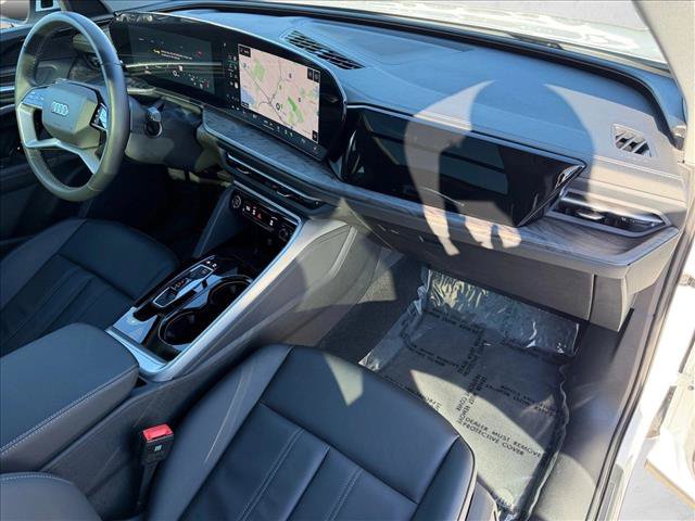 Certified 2025 Audi Q5 Premium w/ Convenience Package AWD/4WD image 25