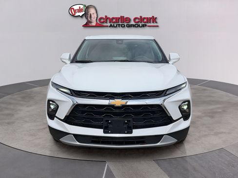 Used 2025 Chevrolet Blazer LT AWD/4WD image 8