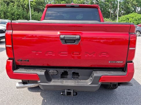 New 2025 Toyota Tacoma TRD Off-Road image 6