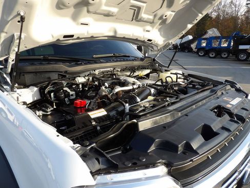 Used 2024 Ford F550 4x4 Crew Cab Super Duty image 45