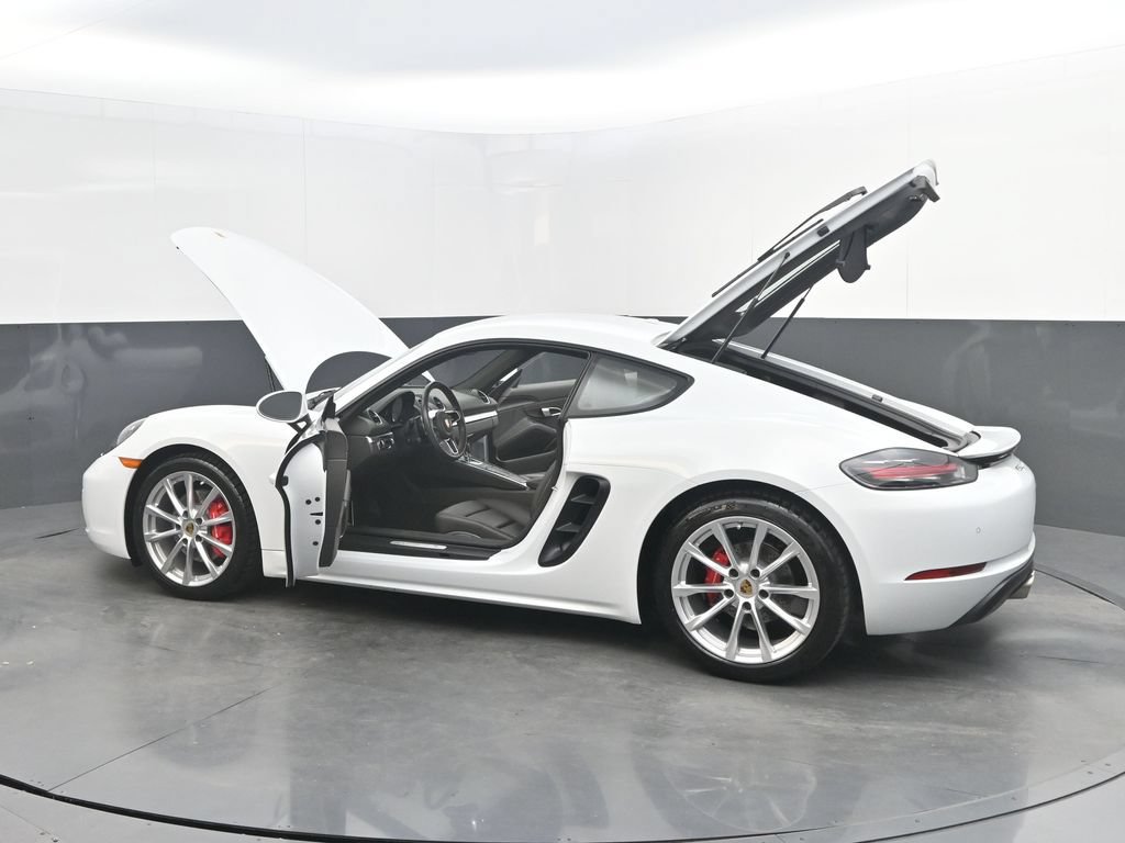 Certified 2019 Porsche 718 Cayman S RWD image 33
