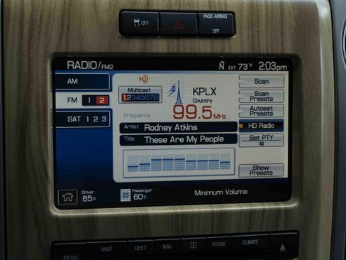 Used 2011 Ford F150 Lariat image 25