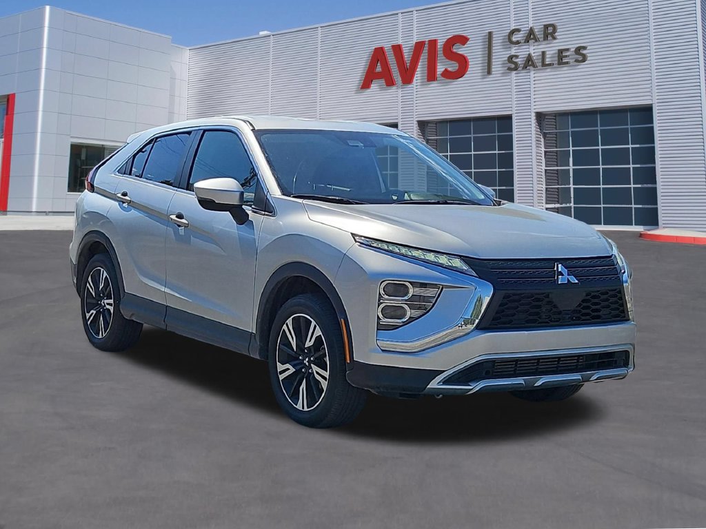 Used 2025 Mitsubishi Eclipse Cross SE AWD/4WD image 3