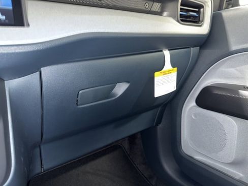 New 2025 Ford Maverick XLT w/ XLT Luxury Package image 31