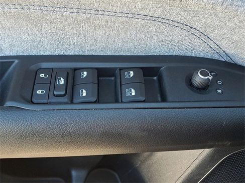 Used 2022 Jeep Compass Latitude image 26