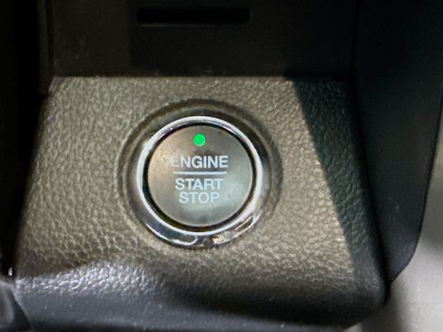 Used 2020 Ford F150 Lariat w/ Equipment Group 502A Luxury image 21