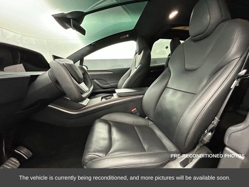 Used 2023 Tesla Model X image 10