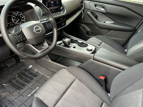 New 2026 Nissan Rogue SV image 11
