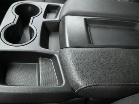 Certified 2024 GMC Sierra 1500 SLT image 17