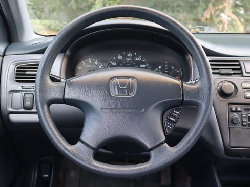 Used 2001 Honda Accord LX image 18