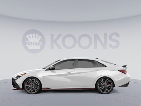 Used 2023 Hyundai Elantra N image 2