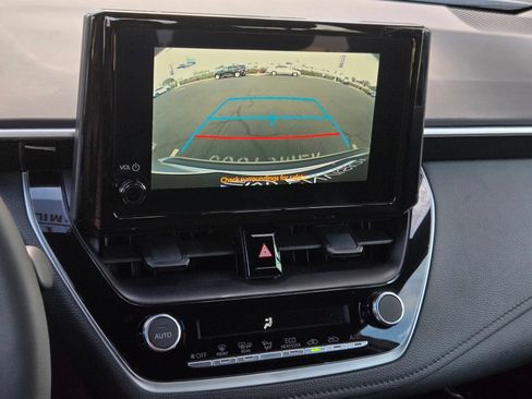 Used 2025 Toyota Corolla SE FWD image 14