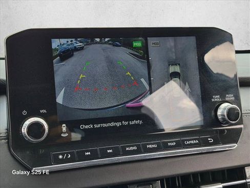 Used 2024 Mitsubishi Outlander SE FWD image 14