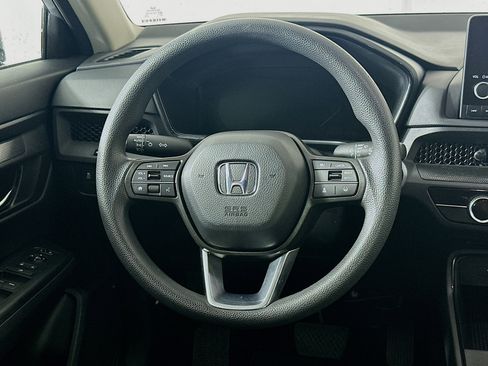 Used 2025 Honda CR-V LX image 18