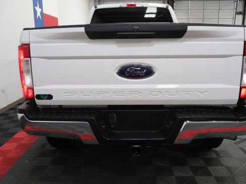 Used 2018 Ford F250 XL w/ Power Equipment Group AWD/4WD image 20
