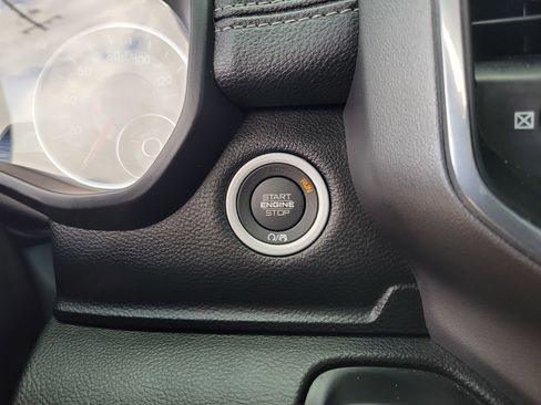 Used 2023 RAM 1500 Laramie image 16