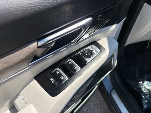 Used 2022 Kia Telluride SX w/ SX Prestige Package AWD/4WD image 29