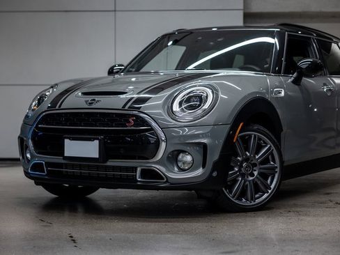 Used 2019 MINI Cooper Clubman S w/ Driver Assistance Package image 21