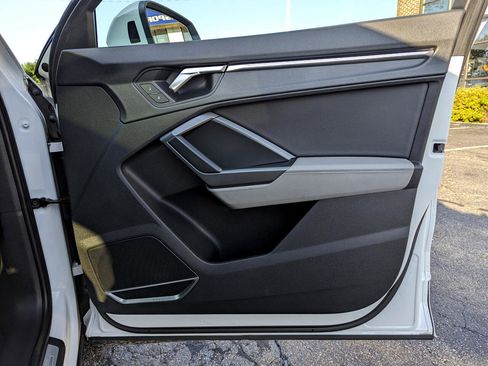 Used 2020 Audi Q3 2.0T Prestige image 31