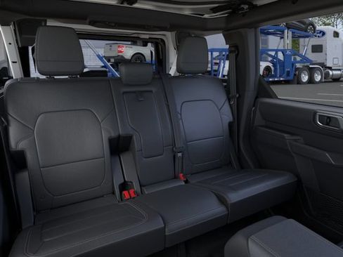 New 2026 Ford Bronco Badlands AWD/4WD image 13