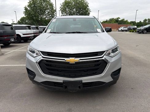 Used 2020 Chevrolet Traverse LS FWD image 15