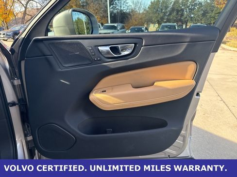 Certified 2023 Volvo XC60 B6 Ultimate image 10