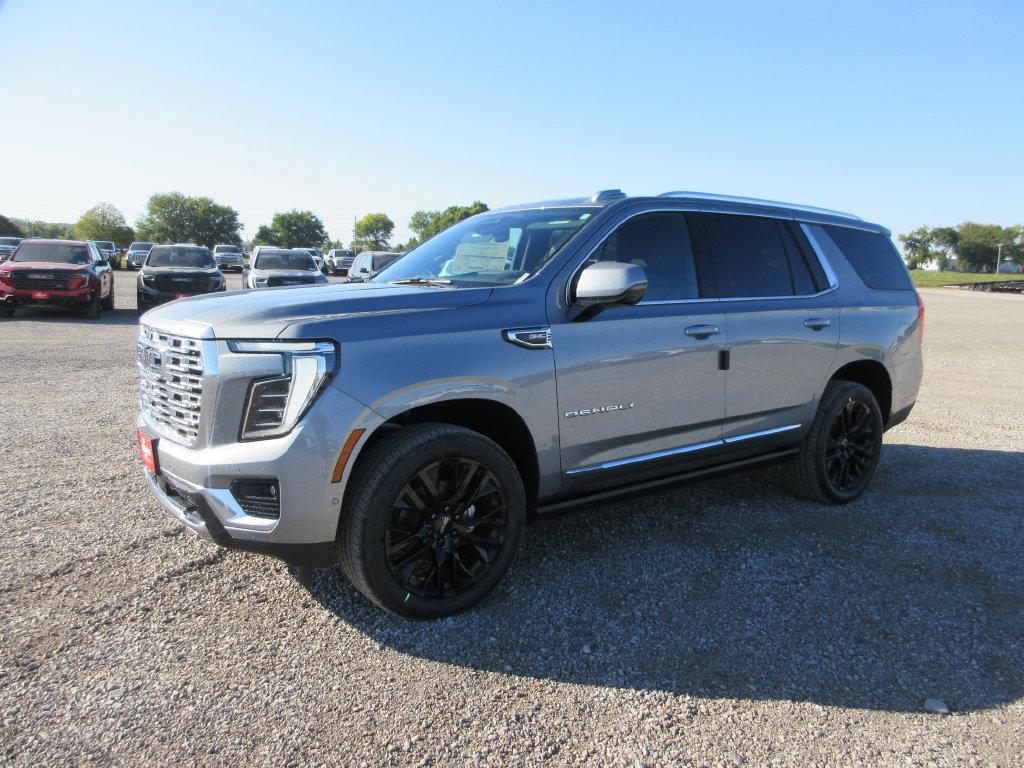 New 2027 GMC Yukon Denali w/ Sun & Power Step Package AWD/4WD image 9