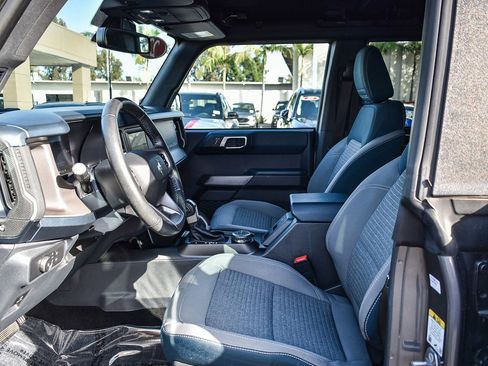 Used 2022 Ford Bronco Outer Banks image 16