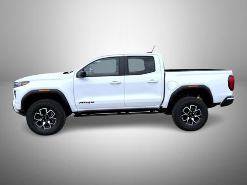 New 2026 GMC Canyon AT4X w/ LPO, Black Badging Package image 8