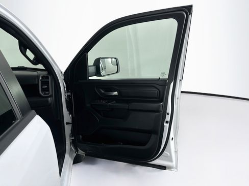 Used 2025 RAM 1500 Tradesman AWD/4WD image 33