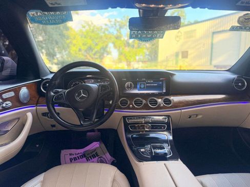 Used 2017 Mercedes-Benz E 300 image 14