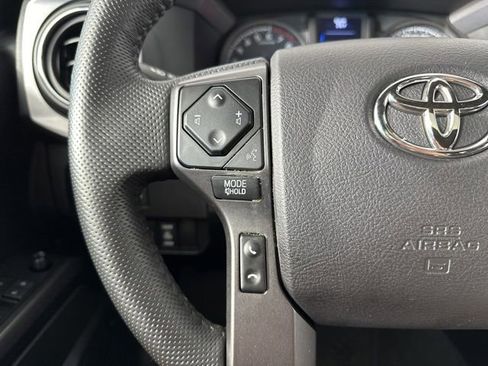 Used 2021 Toyota Tacoma TRD Sport w/ TRD Premium Sport Package AWD/4WD image 15