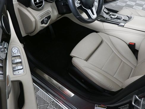 Certified 2021 Mercedes-Benz C 300 Sedan image 7