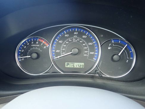 Used 2010 Subaru Forester 2.5X Limited image 7