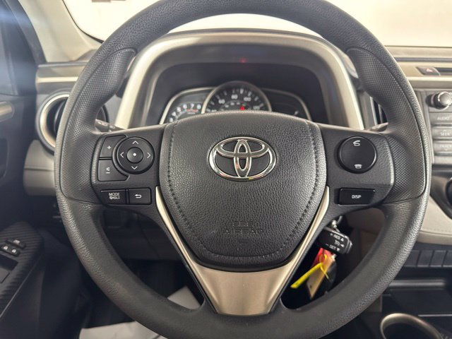 Used 2013 Toyota RAV4 LE AWD/4WD image 17