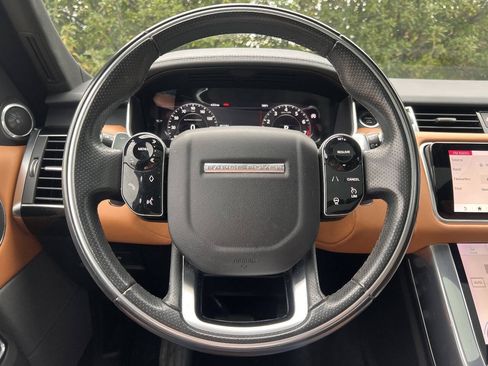 Used 2018 Land Rover Range Rover Sport Supercharged AWD/4WD image 24
