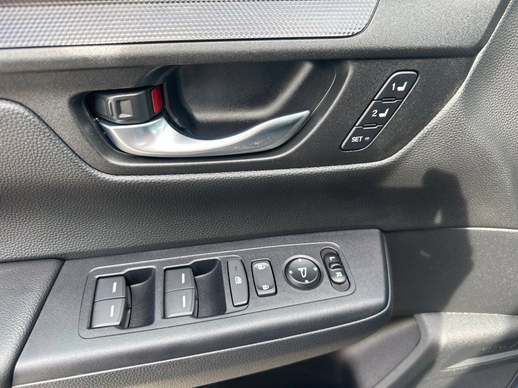 Used 2026 Honda CR-V Sport-L image 18