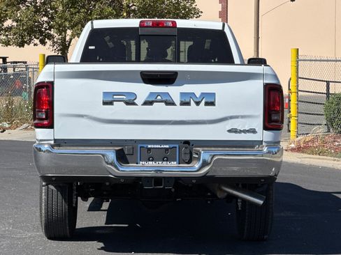 New 2026 RAM 2500 Tradesman AWD/4WD image 4