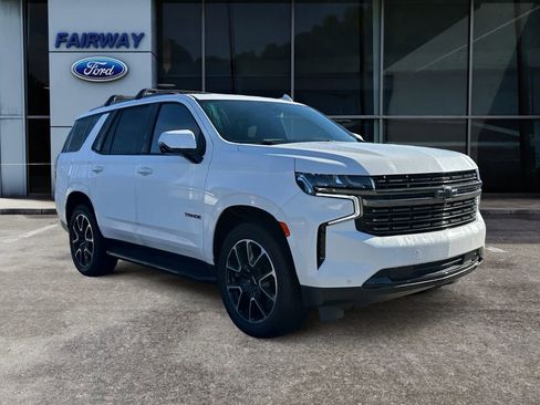 Used 2021 Chevrolet Tahoe RST w/ Luxury Package image 3
