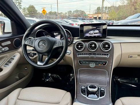 Used 2018 Mercedes-Benz C 300 C 300 image 16