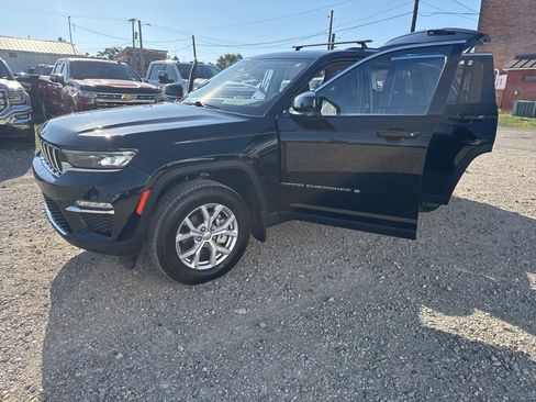 Used 2022 Jeep Grand Cherokee Limited w/ Trailer Tow Prep Group (B) image 25