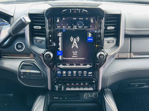 Used 2019 RAM 2500 Limited AWD/4WD image 24