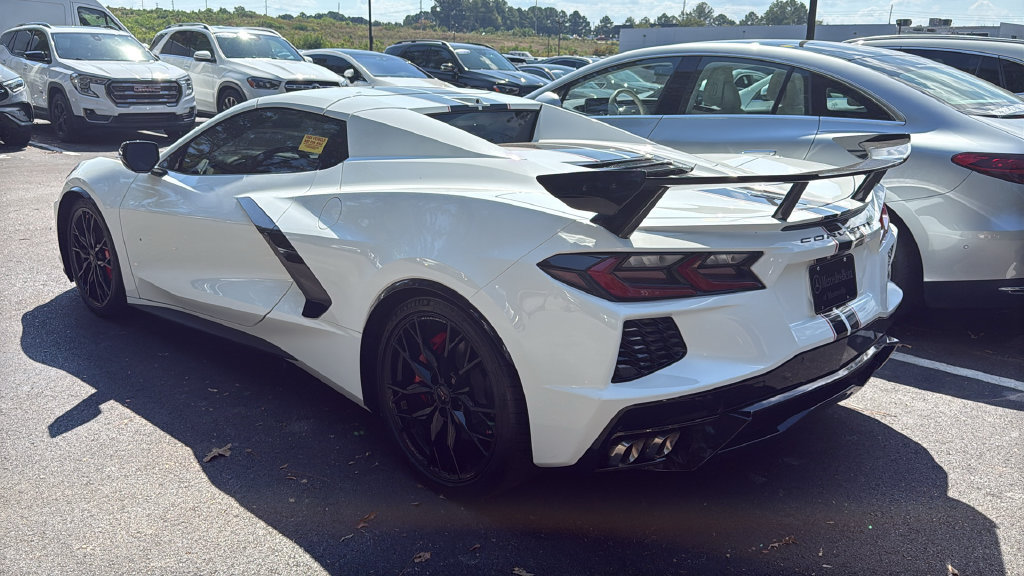 Used 2025 Chevrolet Corvette Stingray Convertible w/ Battery Protection Package RWD image 4