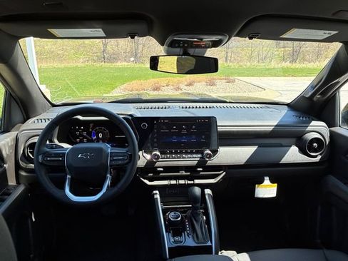 New 2026 Chevrolet Colorado Trail Boss AWD/4WD image 19