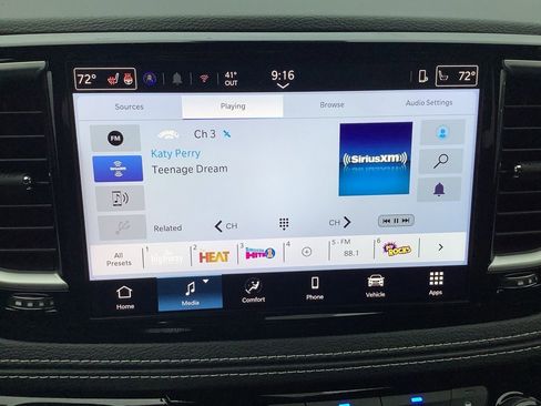 New 2026 Chrysler Pacifica Select image 18