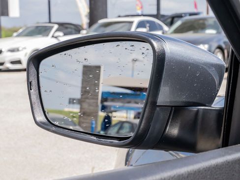 Used 2015 Volkswagen Passat TDI SE image 33