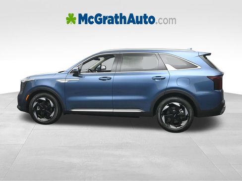 Used 2025 Kia Sorento EX AWD/4WD image 24