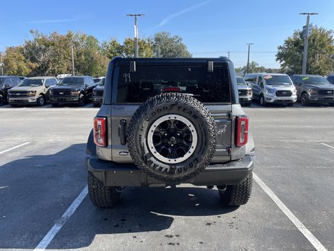 New 2025 Ford Bronco Badlands w/ Sasquatch Package image 6