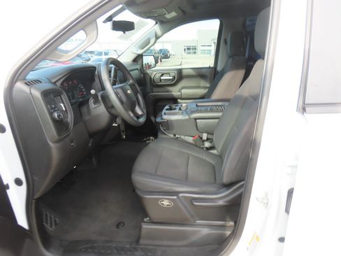 Used 2020 Chevrolet Silverado 1500 Custom w/ Custom Value Package RWD image 25