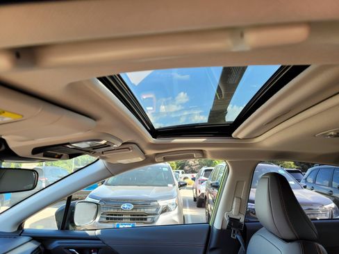New 2026 Subaru Crosstrek 2.5i Limited AWD/4WD image 14